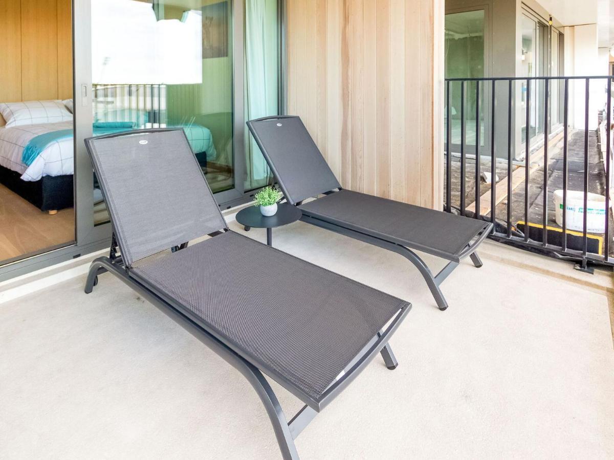 Luxurious Crystal Sea View Apartment With 2 Terraces Остенде Екстериор снимка